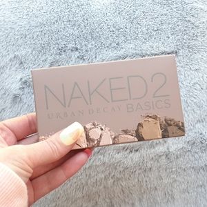 NIB Urban Decay naked2 basics palette